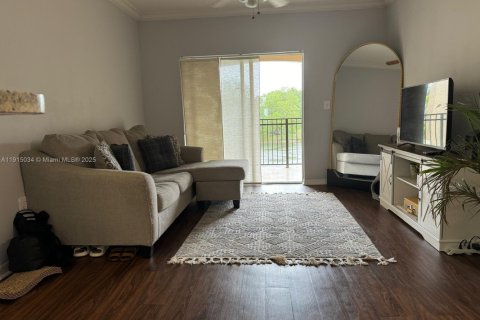 Снять в аренду кондоминиум в Пемброк-Пайнс, Флорида 1 спальня, 64.1м2, № 1971370 - фото 14