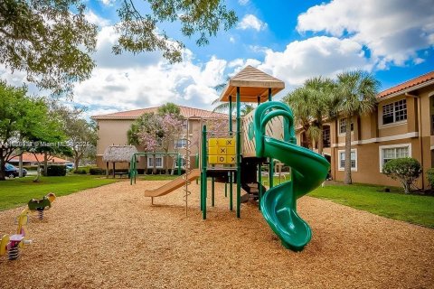 Снять в аренду кондоминиум в Пемброк-Пайнс, Флорида 1 спальня, 64.1м2, № 1971370 - фото 7