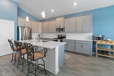 House in Groveland, Florida 4 bedrooms, 243.5 sq.m. № 1855841 - photo 9
