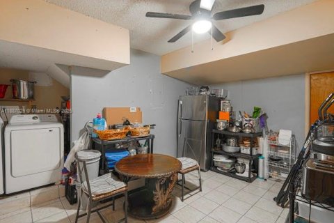 Купить виллу или дом в Майами, Флорида 4 спальни, 257.99м2, № 1942367 - фото 10