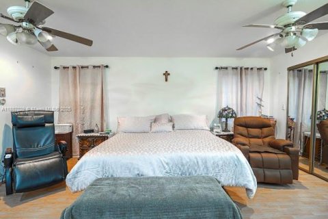 Купить виллу или дом в Майами, Флорида 4 спальни, 257.99м2, № 1942367 - фото 11