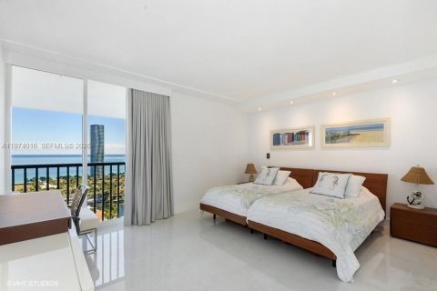 Condominio en venta en Aventura, Florida, 3 dormitorios, 219.25 m2 № 2040656 - foto 12