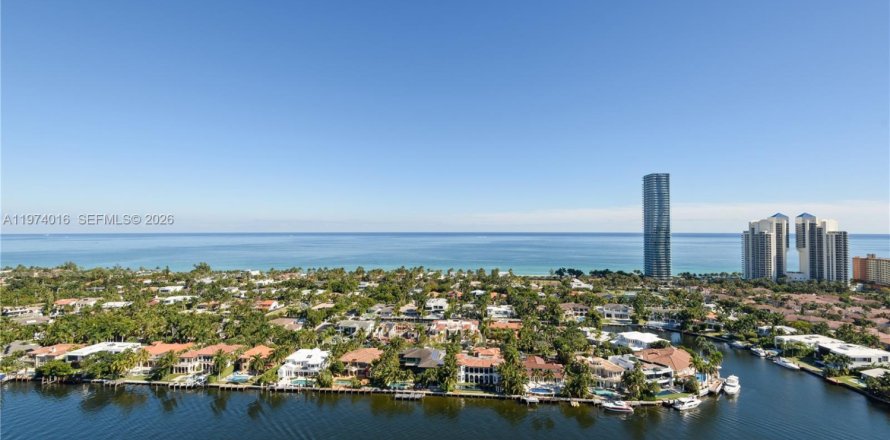 Condominio en Aventura, Florida, 3 dormitorios  № 2040656