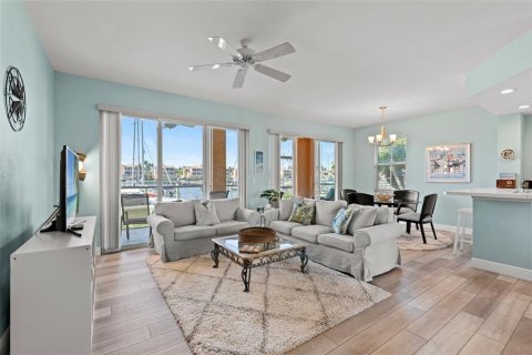Condo in Punta Gorda, Florida, 3 bedrooms  № 1648705 - photo 5
