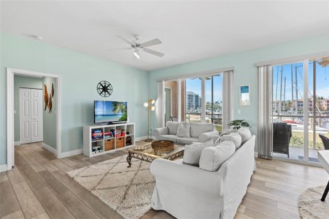 Condo in Punta Gorda, Florida, 3 bedrooms  № 1648705 - photo 7