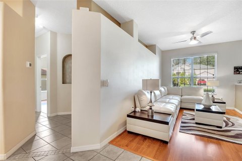 Casa en venta en Ocoee, Florida, 4 dormitorios, 204.94 m2 № 1893886 - foto 23