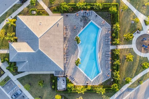 Adosado en venta en Homestead, Florida, 3 dormitorios, 137.77 m2 № 1992397 - foto 27