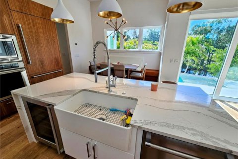 Купить виллу или дом в Сарасота, Флорида 3 комнаты, 148.55м2, № 1765283 - фото 16