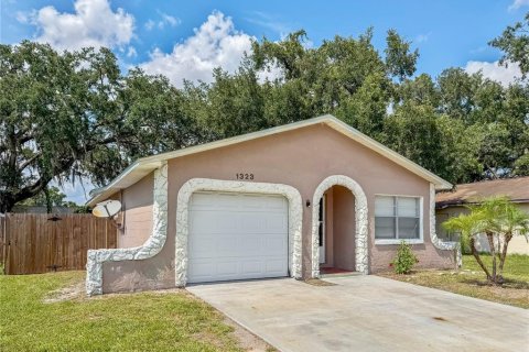 Villa ou maison à louer à Kissimmee, Floride: 3 chambres, 103.77 m2 № 2419894 - photo 2