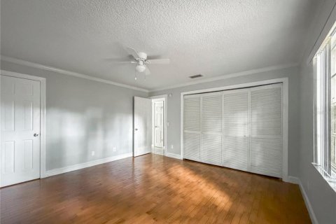 Villa ou maison à louer à Kissimmee, Floride: 3 chambres, 103.77 m2 № 2419894 - photo 8