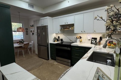 Купить кондоминиум в Маргит, Флорида 3 комнаты, 101.26м2, № 2083777 - фото 28