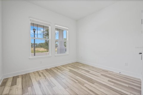 House in Winter Garden, Florida 5 bedrooms, 248.05 sq.m. № 2138254 - photo 14