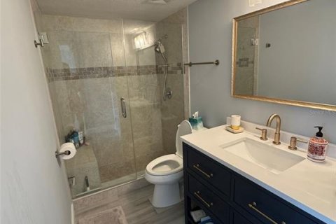 Condominio en alquiler en New Port Richey, Florida, 2 dormitorios, 106.47 m2 № 1521614 - foto 18