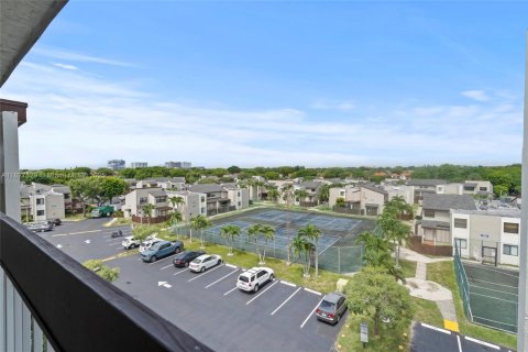 Купить кондоминиум в Майами, Флорида 2 спальни, 98.85м2, № 1799271 - фото 30