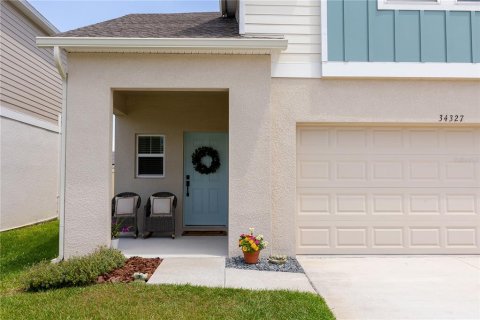 Casa en venta en Wesley Chapel, Florida, 5 dormitorios, 229.56 m2 № 2093695 - foto 2