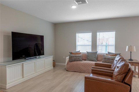 Casa en venta en Wesley Chapel, Florida, 5 dormitorios, 229.56 m2 № 2093695 - foto 6