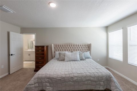 Casa en venta en Wesley Chapel, Florida, 5 dormitorios, 229.56 m2 № 2093695 - foto 21