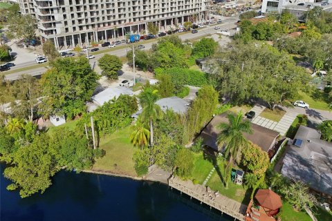 Casa en venta en Miami, Florida, 3 dormitorios, 133.13 m2 № 2028027 - foto 30