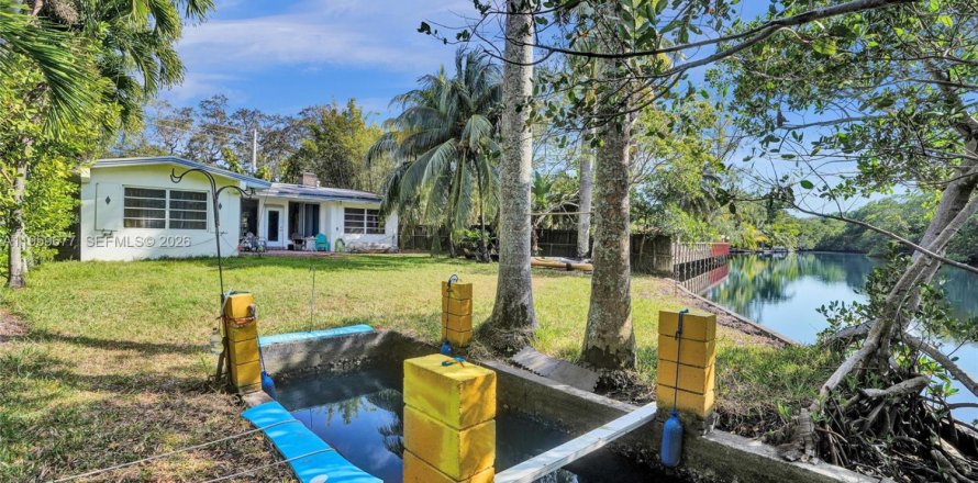 Casa en Miami, Florida 3 dormitorios, 133.13 m2 № 2028027