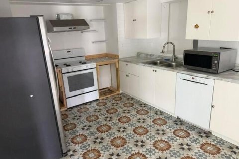 Купить виллу или дом в Уэст-Палм-Бич, Флорида 3 комнаты, 133.41м2, № 2188849 - фото 16