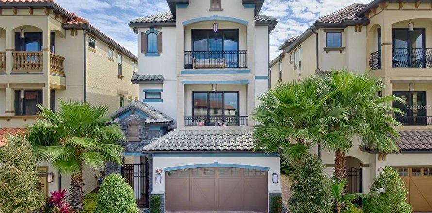 Casa en Orlando, Florida 4 dormitorios, 323.39 m2 № 2219537