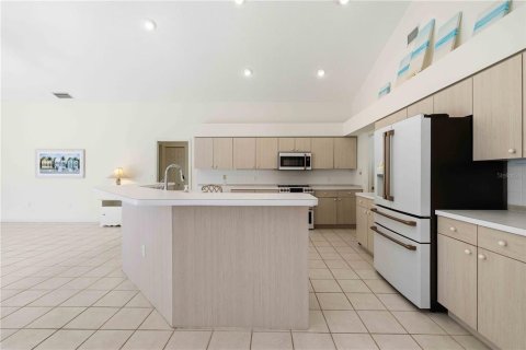 Casa en venta en Longboat Key, Florida, 4 dormitorios, 262.63 m2 № 2235427 - foto 19