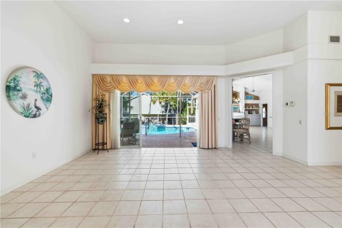 Casa en venta en Longboat Key, Florida, 4 dormitorios, 262.63 m2 № 2235427 - foto 14
