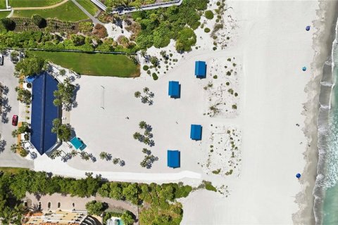 Casa en venta en Longboat Key, Florida, 4 dormitorios, 262.63 m2 № 2235427 - foto 3