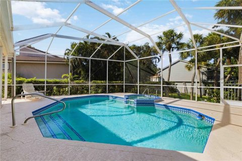 Casa en venta en Longboat Key, Florida, 4 dormitorios, 262.63 m2 № 2235427 - foto 2