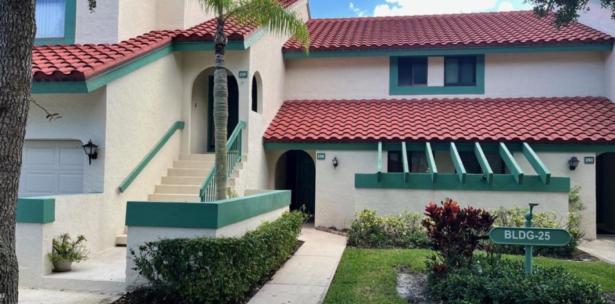 Touwnhouse à Palm Beach Gardens, Floride 2 chambres, 95.22 m2 № 2426761