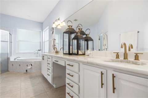 Villa ou maison à vendre à Lutz, Floride: 4 chambres, 292.46 m2 № 2417062 - photo 15