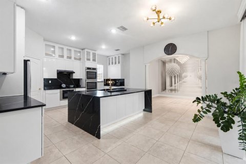 Villa ou maison à vendre à Lutz, Floride: 4 chambres, 292.46 m2 № 2417062 - photo 9