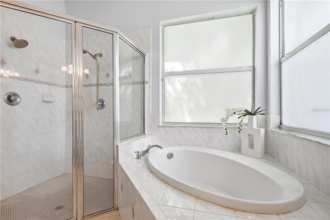 Villa ou maison à vendre à Lutz, Floride: 4 chambres, 292.46 m2 № 2417062 - photo 14