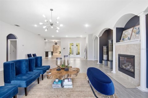 Villa ou maison à vendre à Lutz, Floride: 4 chambres, 292.46 m2 № 2417062 - photo 4