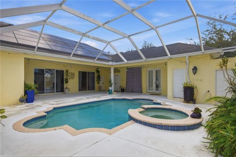 Villa ou maison à vendre à Lutz, Floride: 4 chambres, 292.46 m2 № 2417062 - photo 2