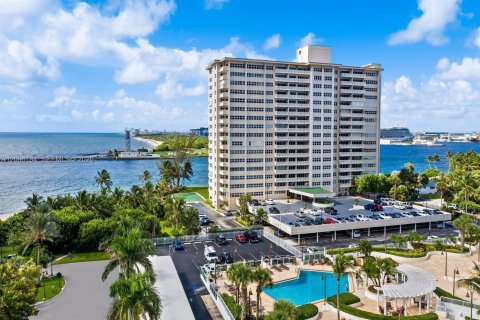 Copropriété à louer à Fort Lauderdale, Floride: 2 chambres, 111.95 m2 № 2386967 - photo 3