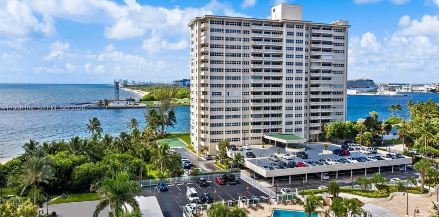 Condo à Fort Lauderdale, Floride, 2 chambres  № 2386967