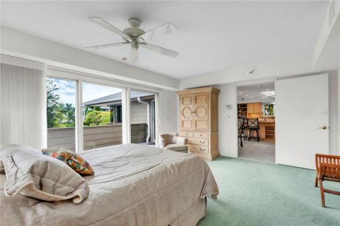House in Anna Maria, Florida 3 bedrooms, 260.13 sq.m. № 2166383 - photo 30