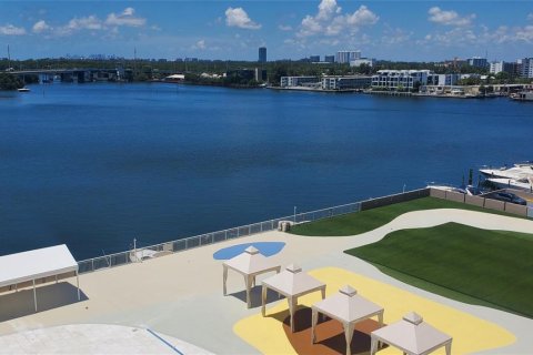 Copropriété à vendre à Sunny Isles Beach, Floride: 2 chambres, 118.45 m2 № 2084578 - photo 13