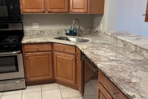 Copropriété à vendre à Saint Petersburg, Floride: 2 chambres, 118.91 m2 № 2101369 - photo 5
