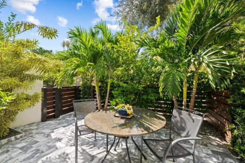 Touwnhouse à vendre à Fort Lauderdale, Floride: 3 chambres, 156.26 m2 № 2372807 - photo 29