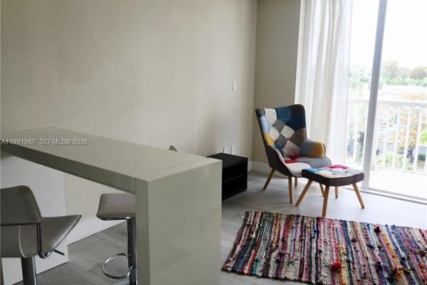 Copropriété à louer à Miami, Floride: 2 chambres, 65.03 m2 № 2062604 - photo 13