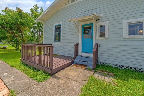 Villa ou maison à louer à Tampa, Floride: 2 chambres, 106.65 m2 № 1837094 - photo 16