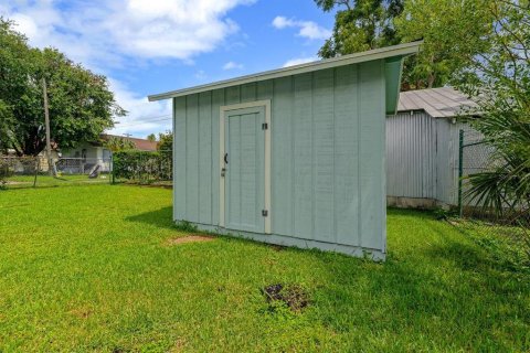 Villa ou maison à louer à Tampa, Floride: 2 chambres, 106.65 m2 № 1837094 - photo 18