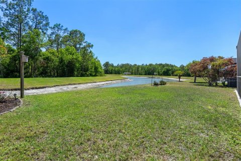 Casa en venta en Wesley Chapel, Florida, 4 dormitorios, 301.65 m2 № 1635879 - foto 3