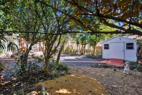 House in Miami, Florida 3 bedrooms, 124.12 sq.m. № 2085252 - photo 28