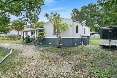 Купить виллу или дом в Майами, Флорида 3 спальни, 136.19м2, № 1989594 - фото 13