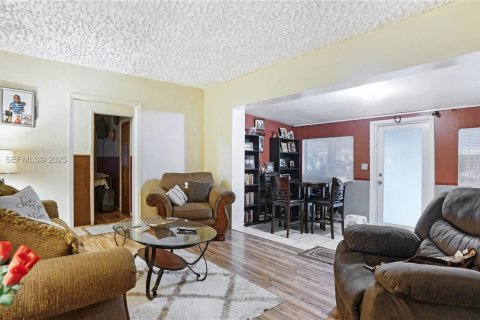 Купить виллу или дом в Майами, Флорида 3 спальни, 136.19м2, № 1989594 - фото 27