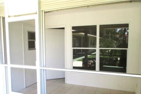 Condominio en venta en Deerfield Beach, Florida, 1 dormitorio, 74.32 m2 № 2173250 - foto 3