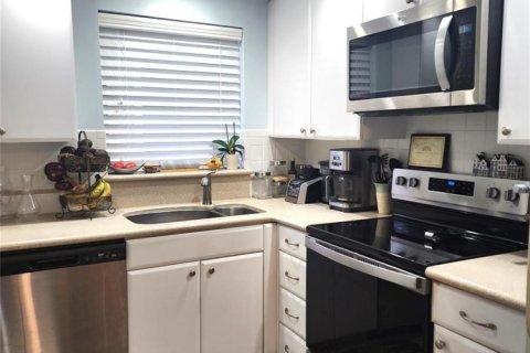Condominio en venta en Deerfield Beach, Florida, 1 dormitorio, 74.32 m2 № 2173250 - foto 5
